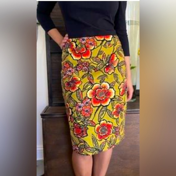 Ann Taylor LOFT Vintage 90's Floral Barkcloth Zip Back Kick Pleat Pencil Skirt - Picture 1 of 10